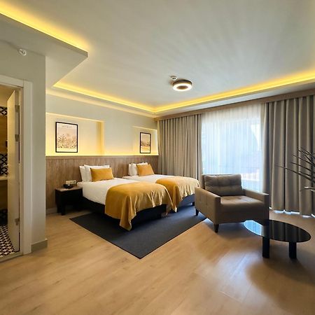 Dugi Hotel Istanbul Exterior photo