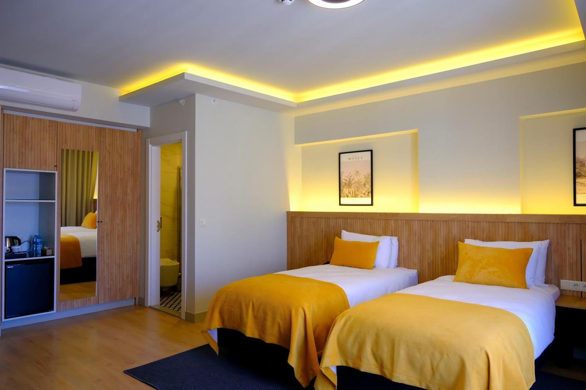Dugi Hotel Istanbul Exterior photo