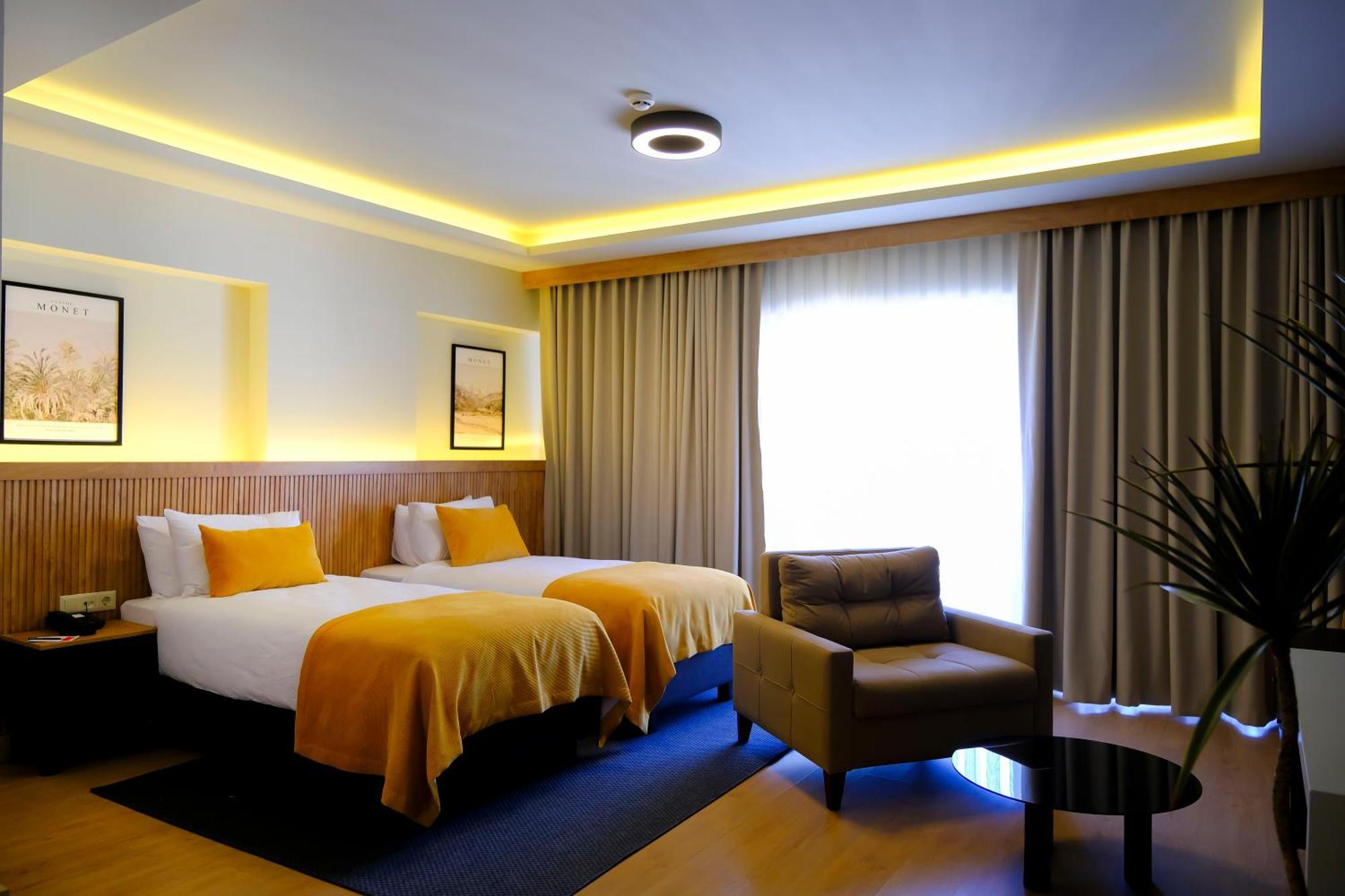 Dugi Hotel Istanbul Exterior photo