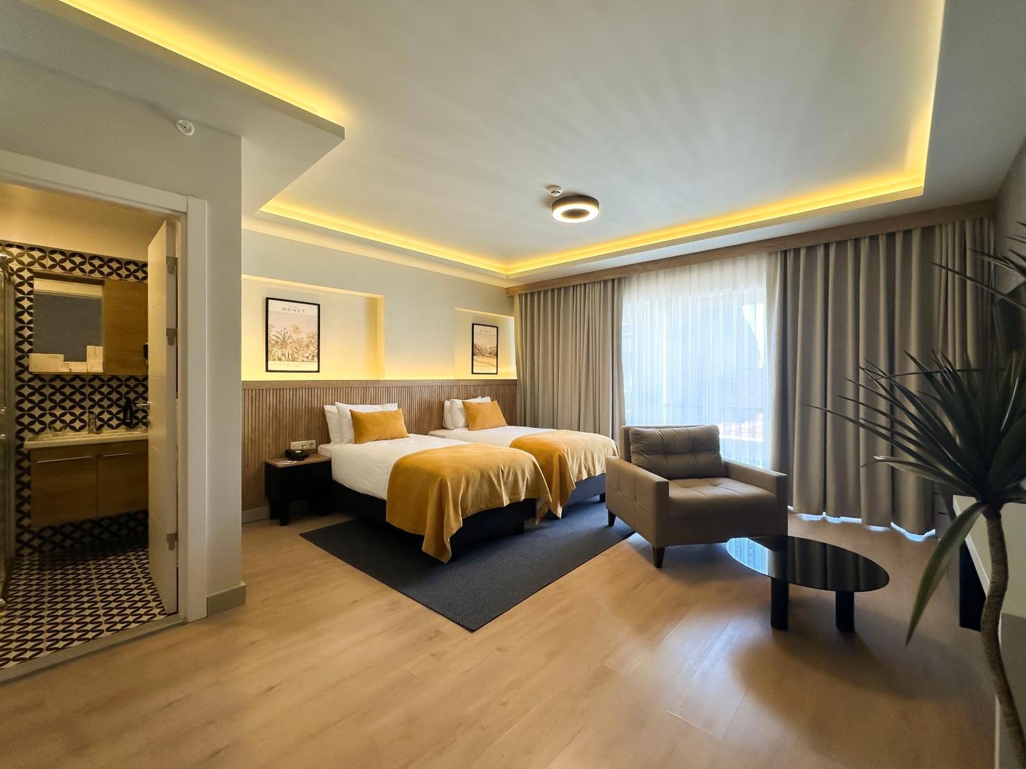 Dugi Hotel Istanbul Exterior photo