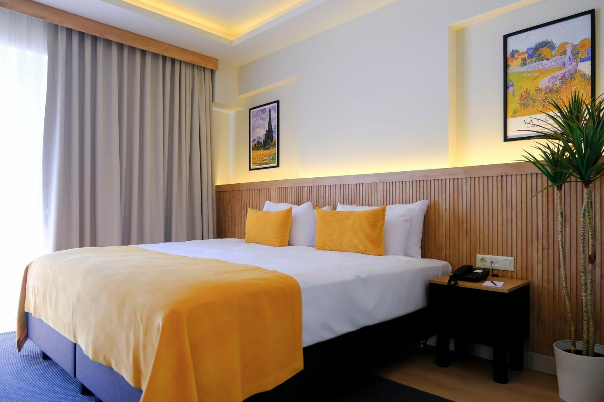 Dugi Hotel Istanbul Exterior photo